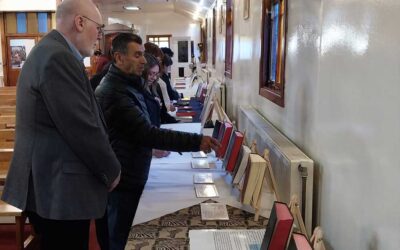 EXPOSICIÓN DE BIBLIAS EN LA COMUNIDAD DEL SANTUARIO JESÚS NAZARENO