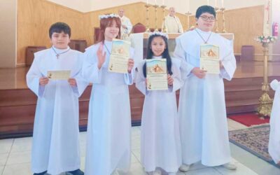 CELEBRACIONES DE PRIMERA COMUNIÓN EN LA PARROQUIA SANTA TERESA DE LOS ANDES