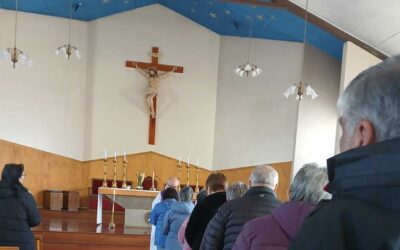 UNCIÓN DE LOS ENFERMOS EN LA PARROQUIA SANTA TERESA DE LOS ANDES