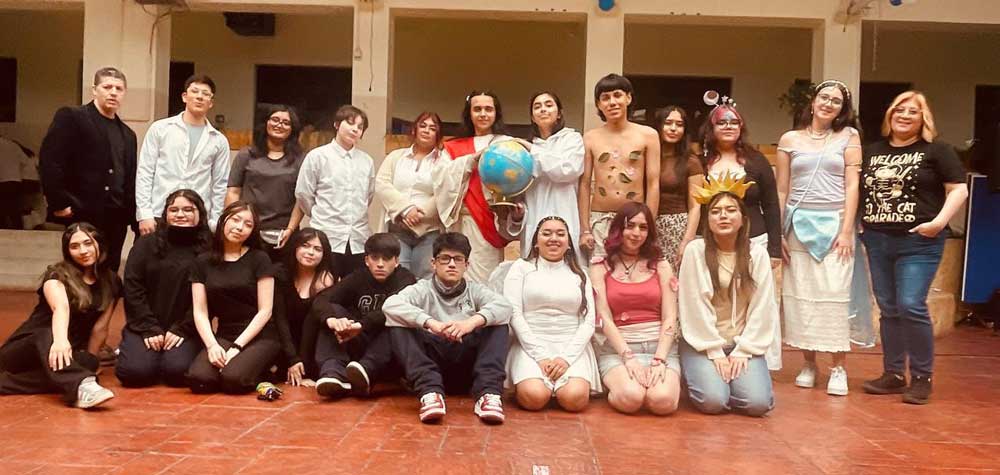 REPRESENTACIÓN DE JÓVENES DEL LICEO LUIS ALBERTO BARRERA