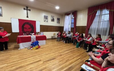 MAMÁS DE EME RECIBEN EL ENVÍO PARA PARTICIPAR EN EL ENCUENTRO NACIONAL
